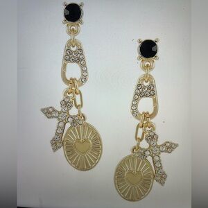 Guess Earrings NWT